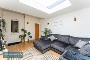 Family Room- click for photo gallery